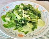 汆燙卷心生菜(結球萵苣)的食譜步驟2照片