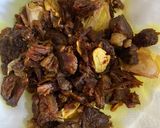 Foto langkah ke 4 dari resep Daging Goreng Bawang putih.