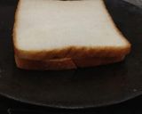 A picture of step 3 of Cheese capsicum sandwich.