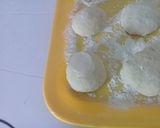 A picture of step 6 of Doughnuts.