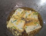 Foto langkah ke 3 dari resep Gembus Goreng Kucai.