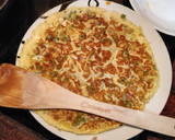 Foto del paso 4 de la receta: Tortilla de pimientos y queso