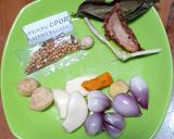 Foto langkah ke 1 dari resep Opor ayam.