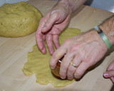 Foto del paso 4 de la receta: Los bollos de la abuela Quica