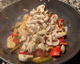 Foto del paso 5 de la receta Fajitas de pollo con verduras