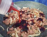 Gambar langkah 2 resipi Telur bistik black pepper sauce (maraton ramadhan).