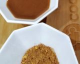 A picture of step 4 of Golgappa chaat.