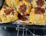 Foto langkah ke 6 dari resep Apple Bomb Pastry.