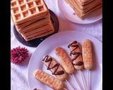 A picture of step 7 of Hotdog waffles.