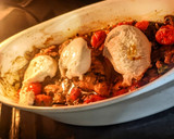 Foto del paso 3 de la receta: Pollo jugoso con burrata y tomates cherry en salsa balsámica