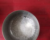 A picture of step 1 of मँगो लस्सी.