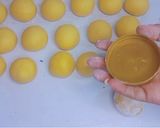 Foto langkah ke 5 dari resep Donat labu kuning metode all in one.