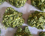 Foto del paso 2 de la receta: Green Balls de espinacas, queso y superfoods!