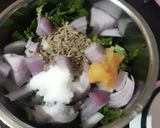 A picture of step 2 of Mint and Corinder leaves chutney.