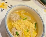 15分鐘完成湯品｜白菜肉丸香菇風味蛋花湯的食譜步驟5照片