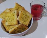 Foto langkah ke 5 dari resep Tasty Garlic Bread.