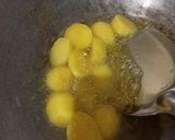 Foto langkah ke 1 dari resep Opor ayam kentang tahu.