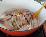 Foto del paso 5 de la receta: Costillas de cerdo con alubias blancas y chorizo