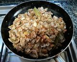 Foto del paso 3 de la receta Mollejas de pollo en salsa