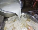 A picture of step 2 of Meethi tikiya.