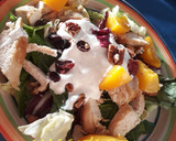 Foto del paso 5 de la receta: Ensalada de pollo con arándanos secos y nuez