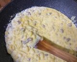 Foto langkah ke 4 dari resep Cheesy Macaroni Schotel with Wagyu.