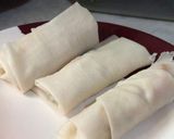 A picture of step 4 of Spring roll.