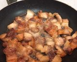 รูปขั้นตอนการทำที่ 2 ของ หมูสามชั้นผัดพริกเกลือ