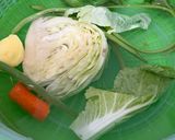 Foto langkah ke 1 dari resep Sop Sayur Tumis.