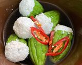 Hình bước làm 3 của món Khổ Qua Nhồi Kho Chay