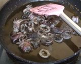 Foto langkah ke 3 dari resep Cumi Hitam Madura Simpel.