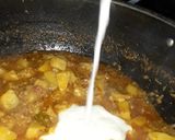 A picture of step 4 of Alu Qeema🍽😋😋.