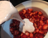 Foto del paso 5 de la receta: Fresas con crema 🍓😋