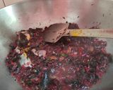 মাছের মাথা দিয়ে লাল শাক(macher matha diye laal saag recipe in Bengali) রেসিপির ধাপ 5 ছবি