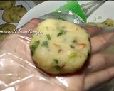 Foto langkah ke 5 dari resep Perkedel Kentang Khas Minang.