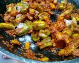 A picture of step 7 of Masala Pointed Gourd.