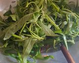 Foto langkah ke 3 dari resep Tumis Kangkung.