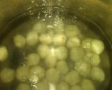 Foto langkah ke 2 dari resep Cilok bumbu pedas manis.