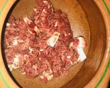 A picture of step 1 of Qeema fry.