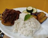Foto langkah ke 4 dari resep Ayam Goreng sambal hitam.