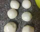 A picture of step 6 of Semolina chapatis.