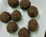 A picture of step 8 of Horse Gram Ladoo.
