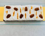 Une image de l'étape 7 de Brownie chocolat au lait crème chantilly Noix de Pécan &caramel beurre salé 🍴.