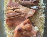 Savanyúkáposzta ágyon sült, császárvég recept fázis 2 fotója