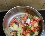 A picture of step 5 of Chana Masala.