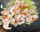 Foto langkah ke 5 dari resep Udang Saus Mentega.