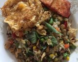 Foto langkah ke 6 dari resep Nasi goreng hongkong Shirataki.