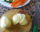 Foto del paso 1 de la receta: Bacalao con verduras a la sartén
