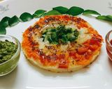 A picture of step 8 of Rava Uttapam.