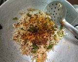 A picture of step 4 of Maggi Street style.